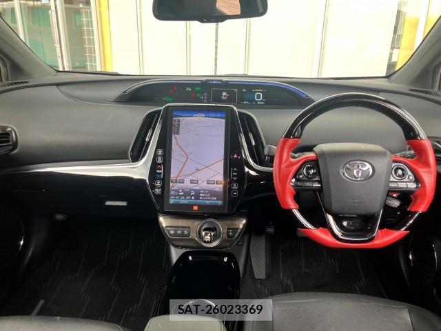 Toyota PRIUS PHV 2017-02 8691636-3