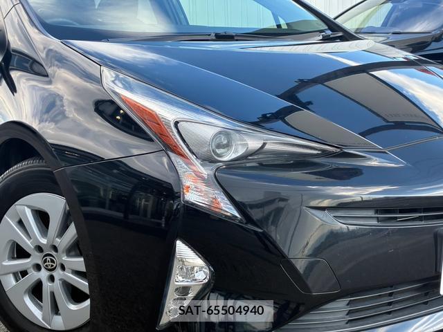Toyota PRIUS 2016-02 8690428-11