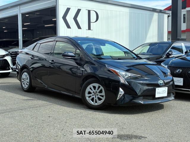 Toyota PRIUS 2016-02 8690428-7