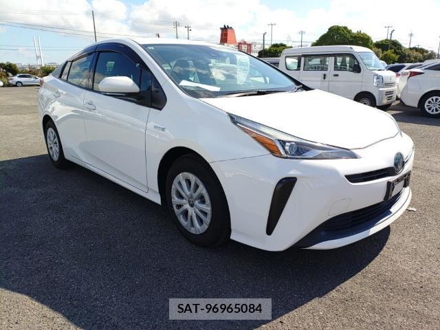 Toyota PRIUS 2019-08 8690571-3