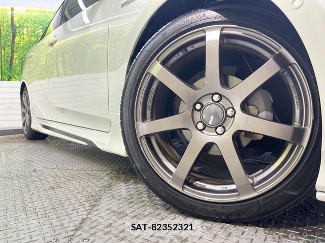 Toyota PRIUS 2016-06 8690731-12