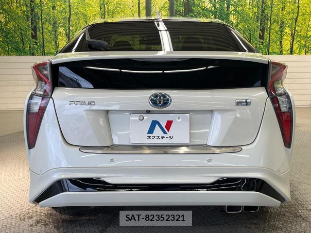 Toyota PRIUS 2016-06 8690731-14