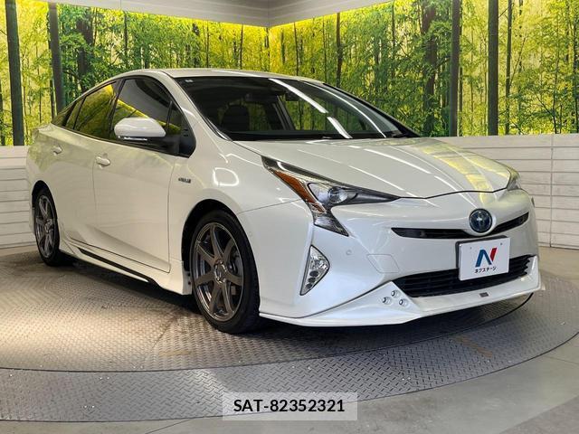 Toyota PRIUS 2016-06 8690731-15