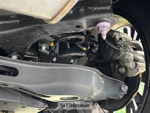 Toyota PRIUS 2024-03 8690791-19