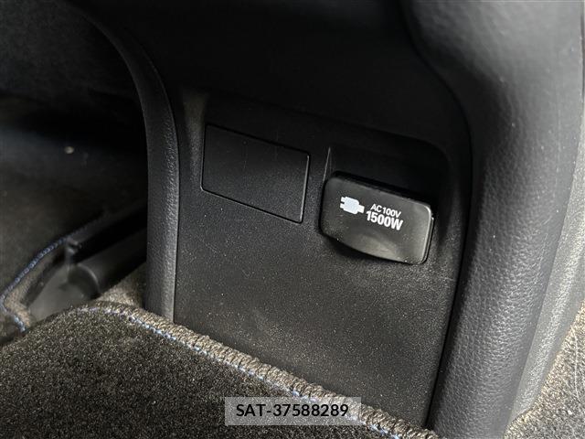 Toyota PRIUS 2024-01 8691174-16