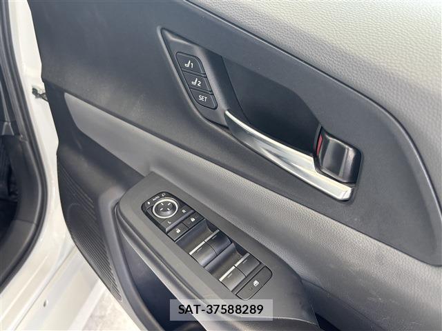 Toyota PRIUS 2024-01 8691174-5