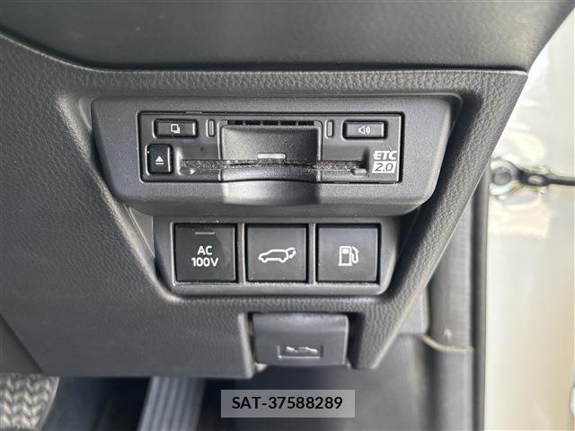 Toyota PRIUS 2024-01 8691174-8