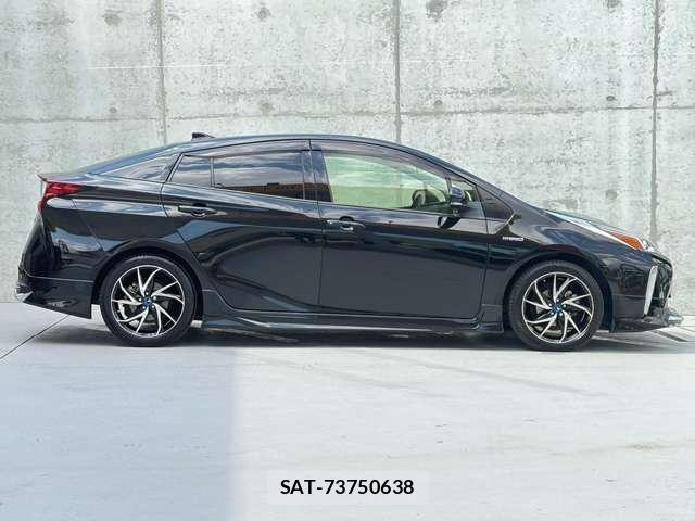 Toyota PRIUS 2020-03 8691199-1