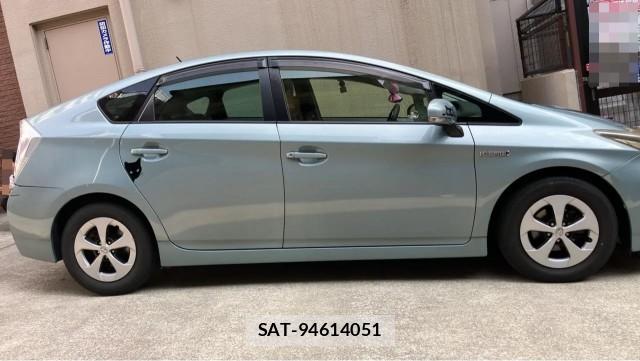 Toyota PRIUS 2012-03 8691306-3
