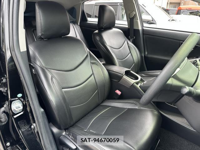 Toyota PRIUS 2013-03 8691479-15