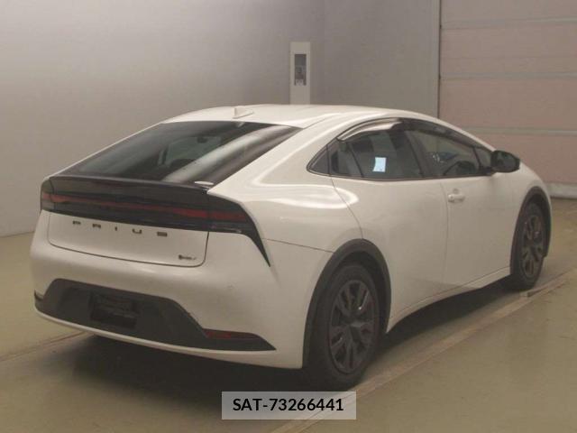 Toyota PRIUS 2023-11 8691525-1