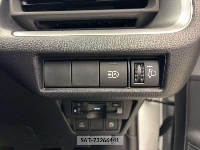Toyota PRIUS 2023-11 8691525-11