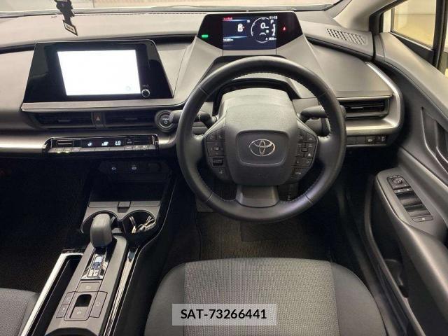 Toyota PRIUS 2023-11 8691525-2
