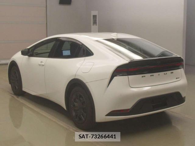 Toyota PRIUS 2023-11 8691525-6