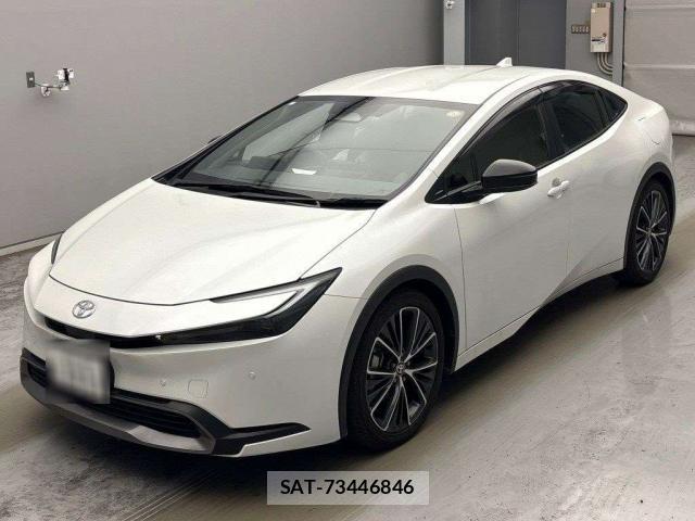 Toyota PRIUS 2023-12 8691526-9