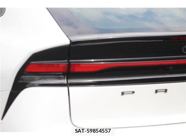 Toyota PRIUS 2023-06 8691630-14