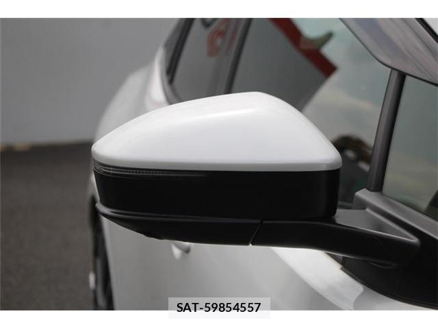 Toyota PRIUS 2023-06 8691630-15