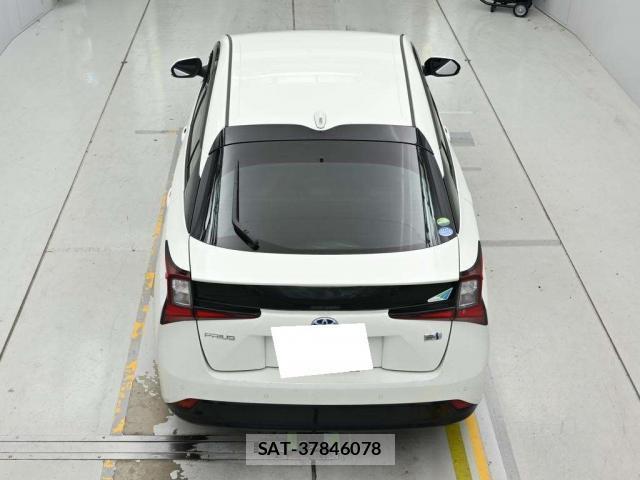 Toyota PRIUS 2019-07 8691669-11