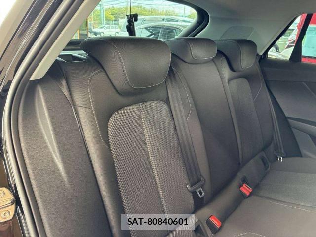 Audi Q2 2019-07 8691495-6