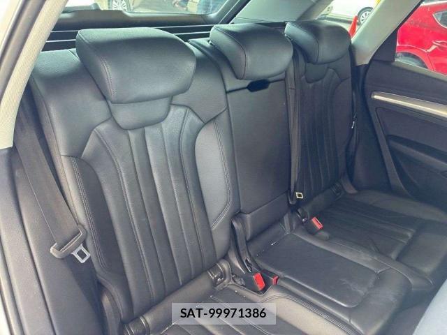 Audi Q5 2019-02 8691494-6