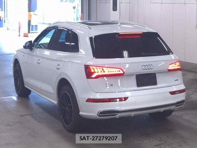Audi Q5 2019-07 8691856-4