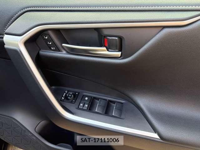 Toyota RAV4 2025-05 8690385-11