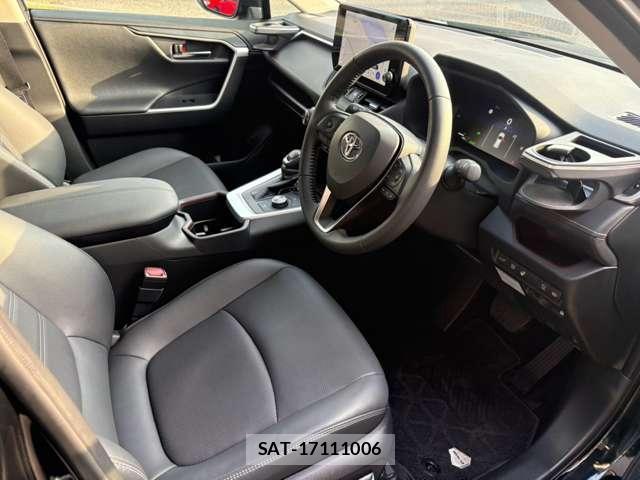 Toyota RAV4 2025-05 8690385-12