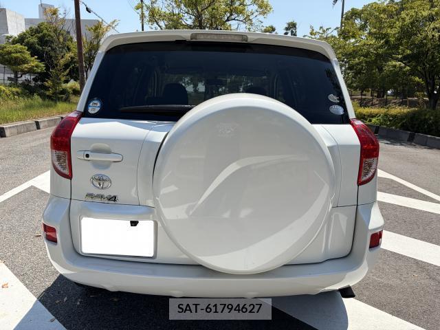 Toyota RAV4 2007-11 8690454-1