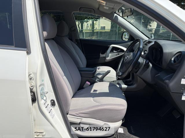 Toyota RAV4 2007-11 8690454-5