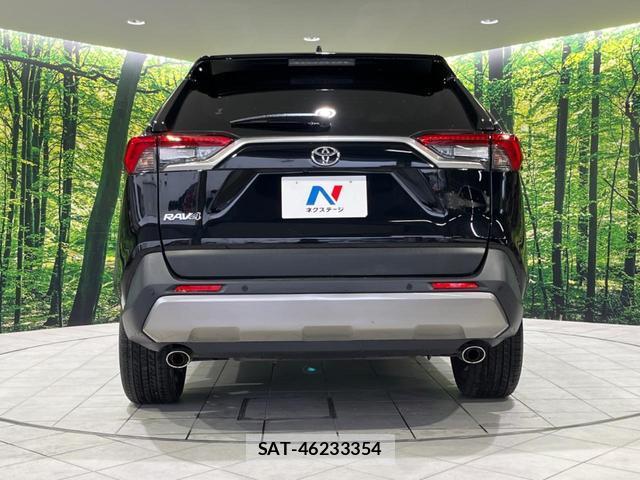 Toyota RAV4 2024-02 8690644-14