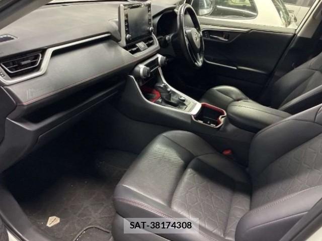 Toyota RAV4 2022-02 8690762-9