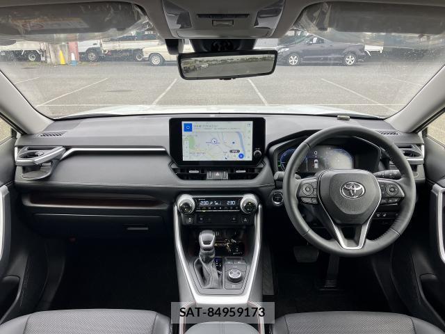 Toyota RAV4 2024-04 8690853-2