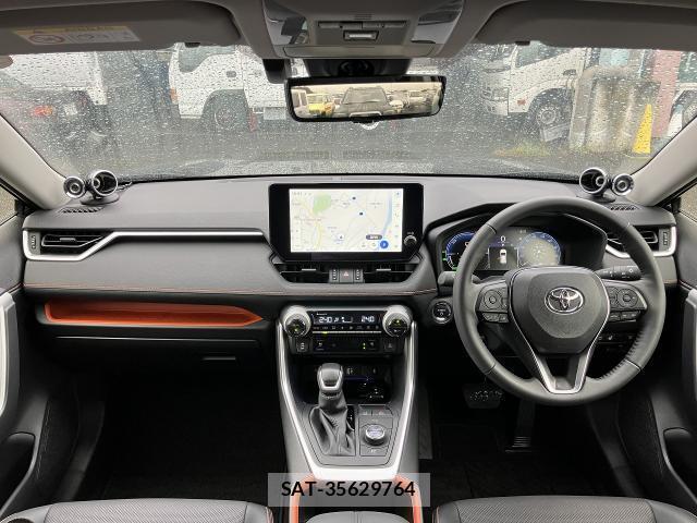 Toyota RAV4 2024-11 8690858-2