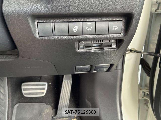 Toyota RAV4 2021-08 8690919-7