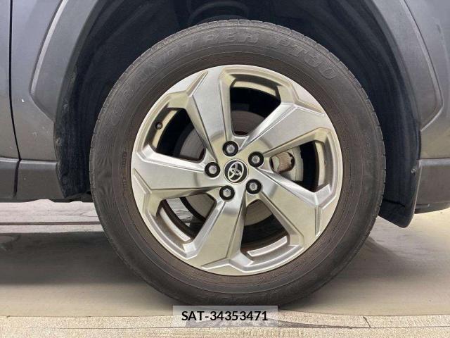 Toyota RAV4 2020-12 8690939-9