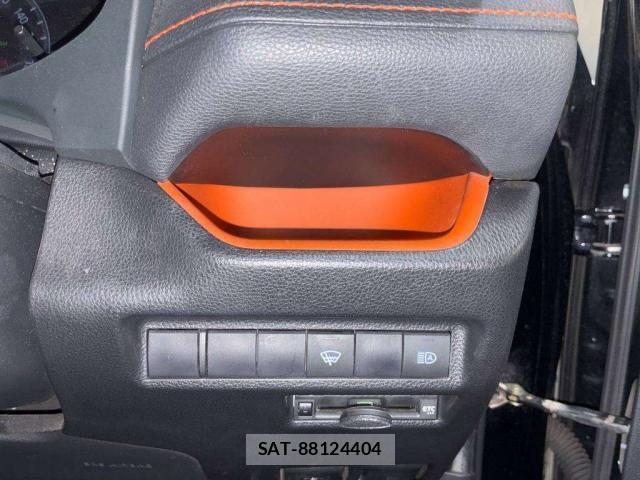 Toyota RAV4 2021-03 8691540-11