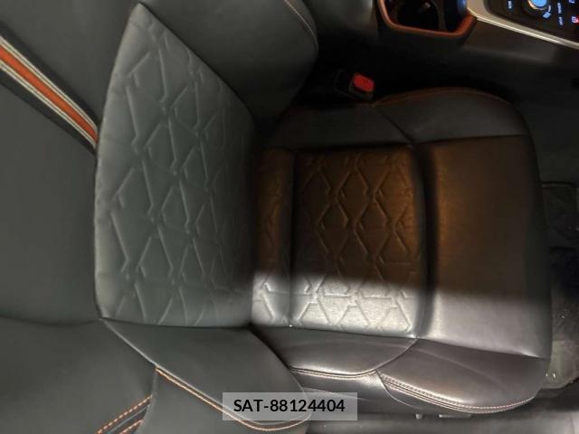 Toyota RAV4 2021-03 8691540-12
