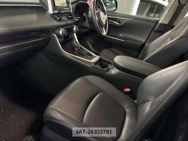Toyota RAV4 2019-07 8691852-5