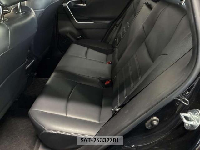 Toyota RAV4 2019-07 8691852-6