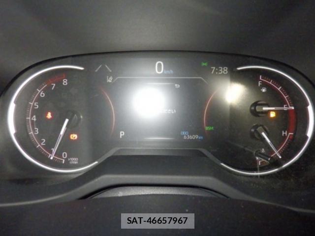 Toyota RAV4 2021-08 8691879-6
