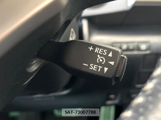 Lexus RC 2017-02 8691777-4