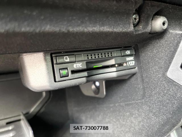 Lexus RC 2017-02 8691777-5