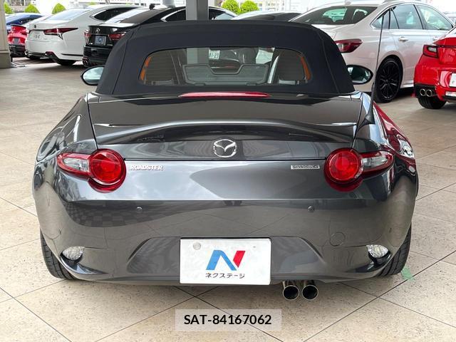Mazda ROADSTER 2023-09 8691790-13