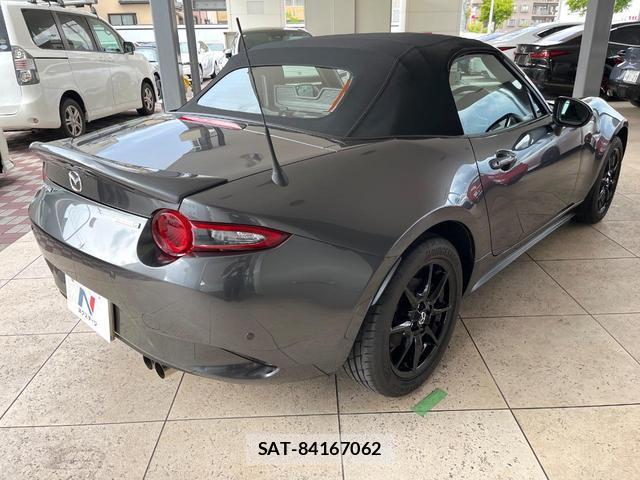 Mazda ROADSTER 2023-09 8691790-15