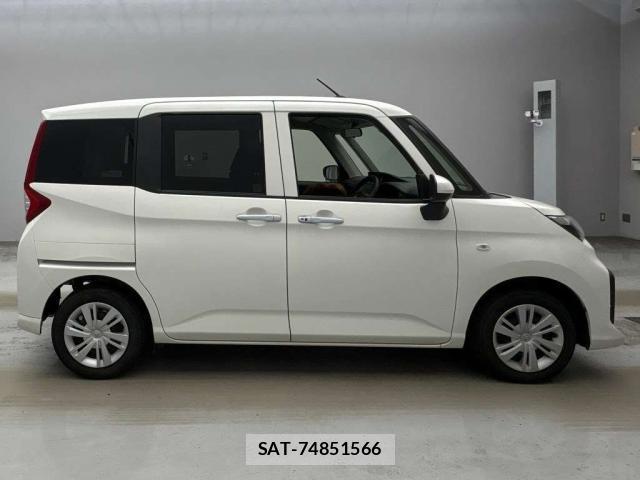 Toyota ROOMY 2021-07 8690718-13