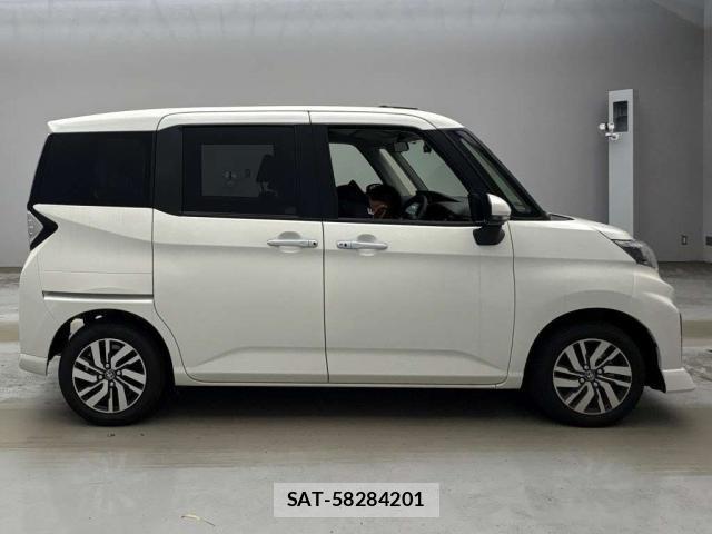 Toyota ROOMY 2026-02 8690721-8