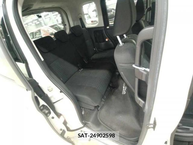 Toyota ROOMY 2021-12 8691867-4