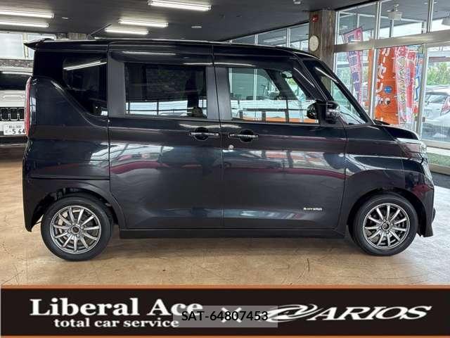 Nissan ROOX 2020-03 8690498-3