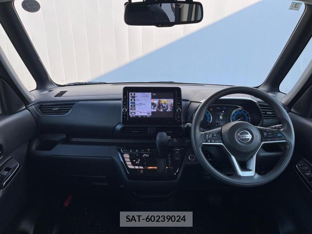 Nissan ROOX 2022-03 8690681-1
