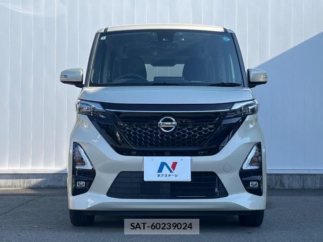 Nissan ROOX 2022-03 8690681-14